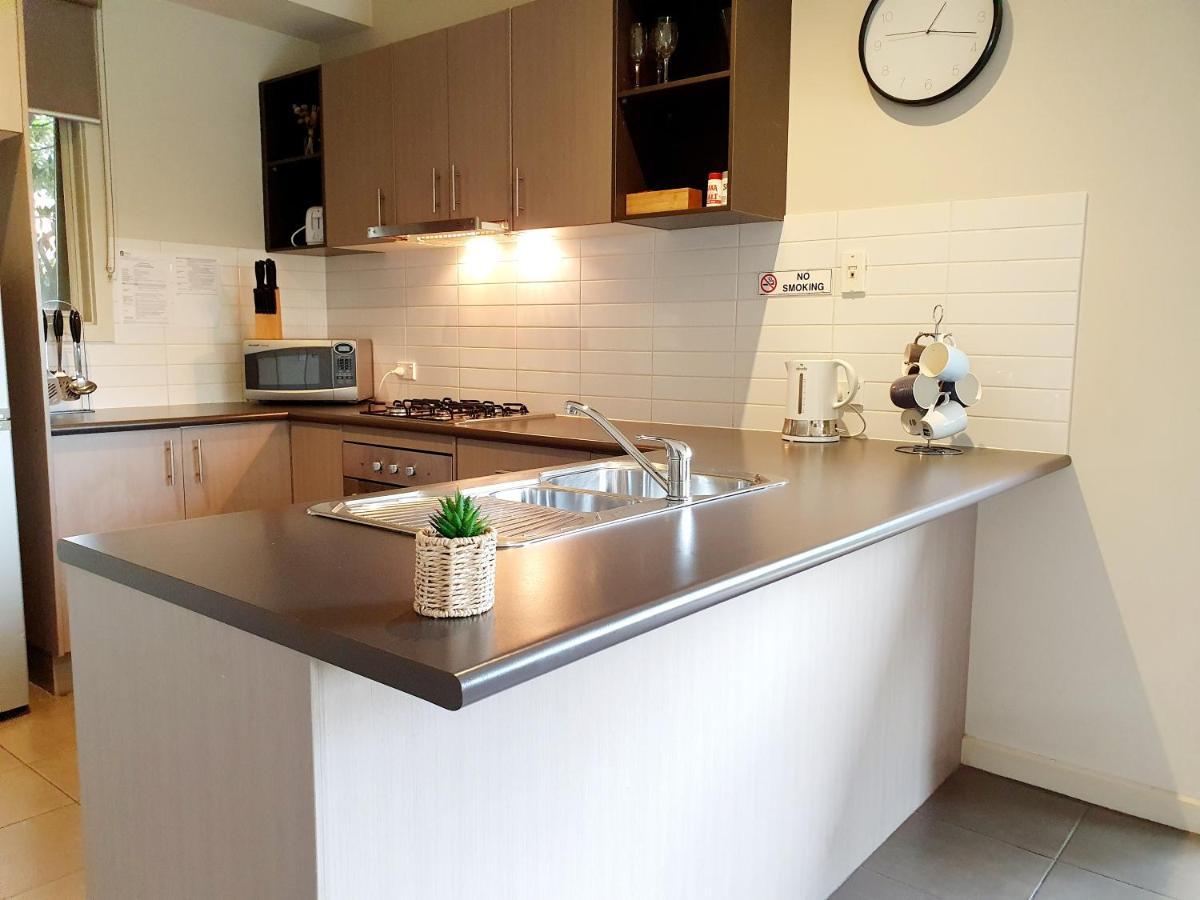 Central Shepparton Apartments Extérieur photo