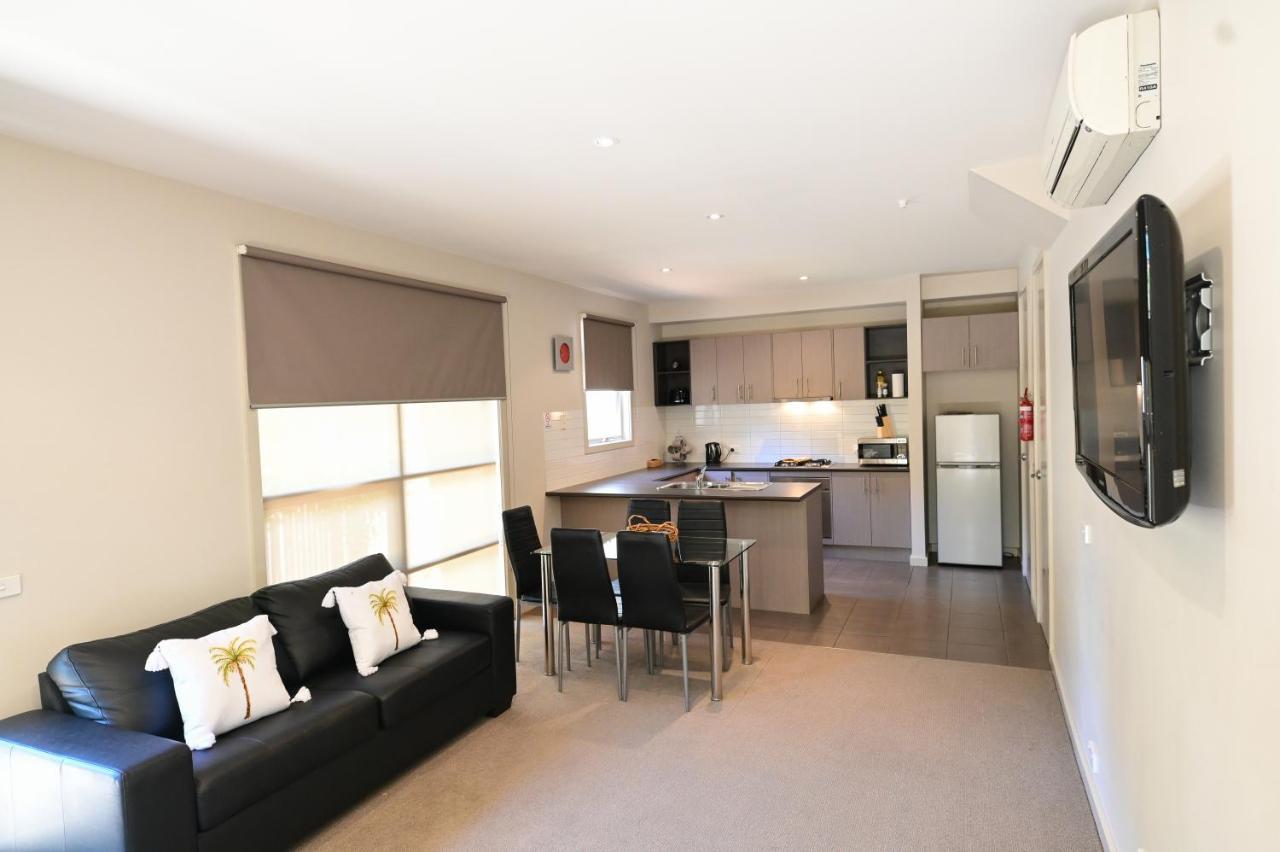 Central Shepparton Apartments Extérieur photo