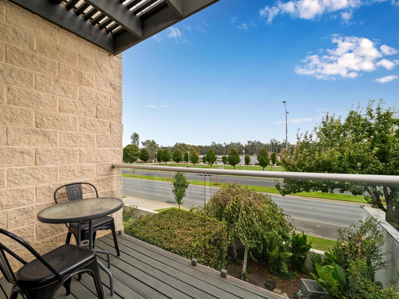 Central Shepparton Apartments Extérieur photo