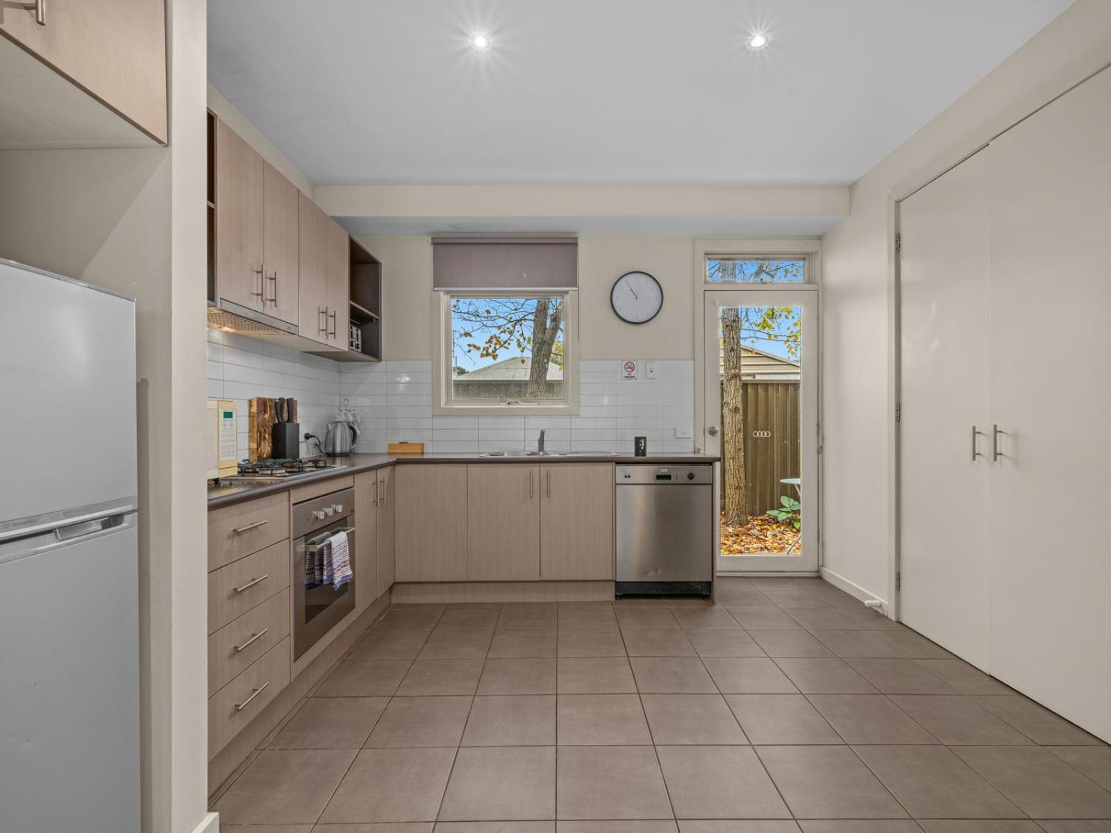 Central Shepparton Apartments Extérieur photo